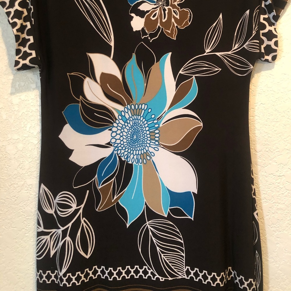 Women’s Sheath Dress - Picture 4 of 6